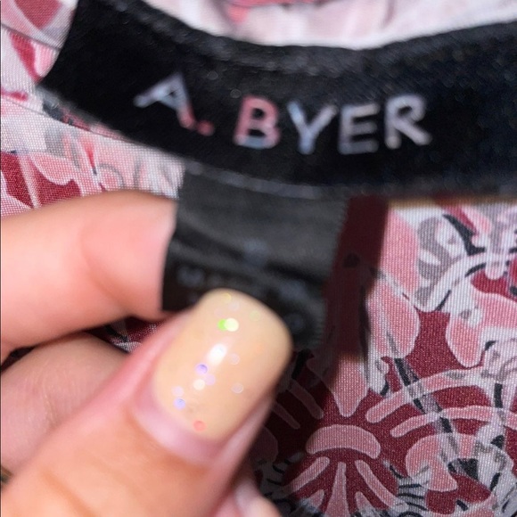 Top - Picture 3 of 6